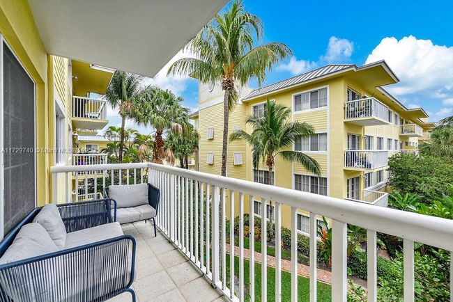 APT-703 - 1501 E Broward Blvd, Condo with 3 bedrooms, 2 bathrooms and null parking in Fort Lauderdale FL | Image 43