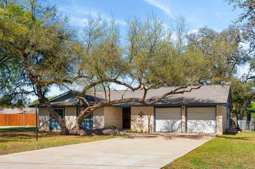 110 Cedar Dr, Mountain City, TX, 78610-9519 | Card Image