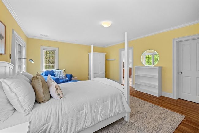 29 Philip St, House other with 6 bedrooms, 7 bathrooms and 6 parking in Medfield MA | Image 24