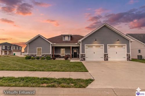 200 Gaston Cir, Elizabethtown, KY, 42701-4914 | Card Image