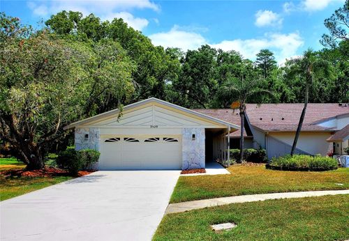 3529 Tanglewood Trl, PALM HARBOR, FL, 34685-1843 | Card Image