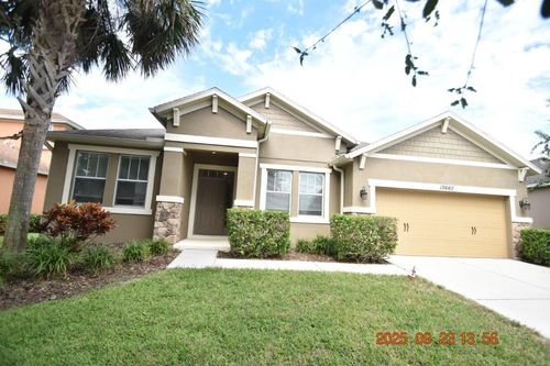 15660 Starling Water Dr, LITHIA, FL, 33547-3924 | Card Image