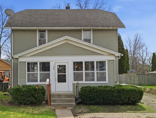 911 W 5th St, Sterling, IL, 61081-3209 | Card Image
