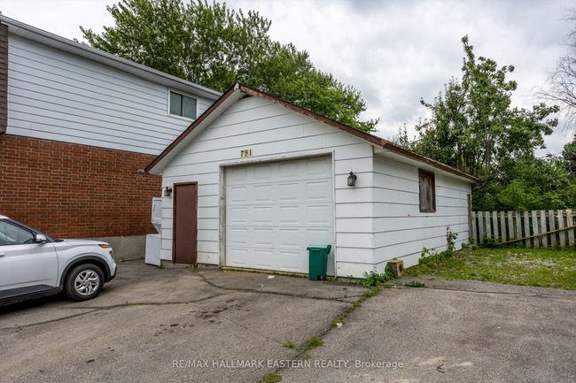 791 Stocker Rd, Home with 7 bedrooms, 3 bathrooms and 6 parking in Peterborough ON | Image 18