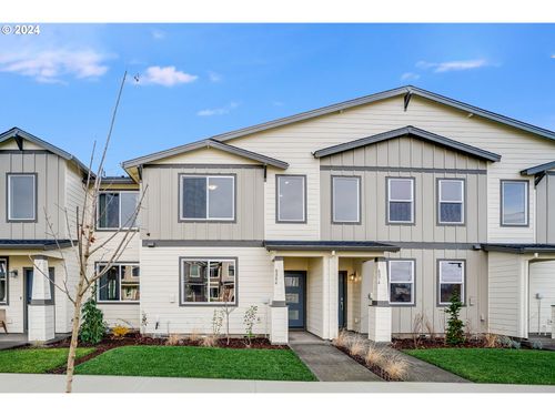 3379 Se Equinox Ln, Hillsboro, OR, 97123 | Card Image