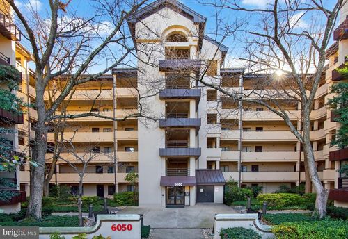 apt-108-6050 California Cir, ROCKVILLE, MD, 20852-4833 | Card Image