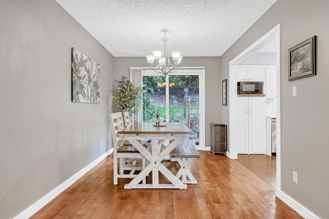 2488 Cameron Crescent, House other with 4 bedrooms, 3 bathrooms and 6 parking in Abbotsford BC | Image 7