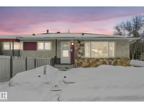 2 Scarboro Pl, St. Albert, AB, T8N0H8 | Card Image