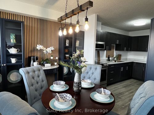 401-81 Millside Drive, Milton, ON, L9T3X4 | Card Image