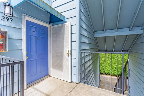 297 Lighthouse Dr, Vallejo, CA, 94590-4029 | Card Image