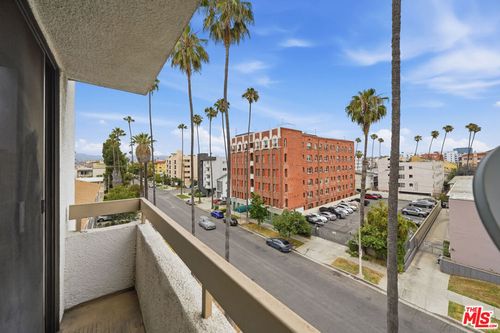 313-533 S St Andrews Pl, Los Angeles, CA, 90020-4305 | Card Image