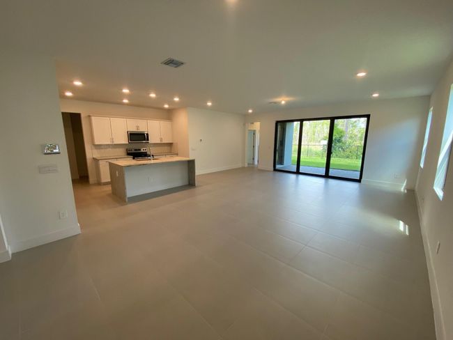 6740 Se Park Trace Dr, House other with 5 bedrooms, 4 bathrooms and null parking in Stuart FL | Image 4