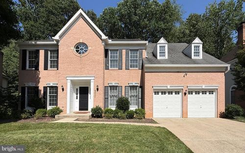8011 Lions Crest Way, GAITHERSBURG, MD, 20879-5638 | Card Image