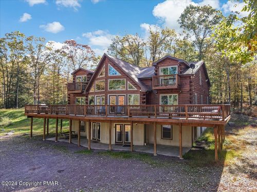 320 Hillary Dr, White Haven, PA, 18661 | Card Image