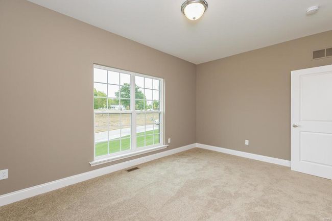 Photo representation of a similar home. Some features shown may be optional. | Image 18