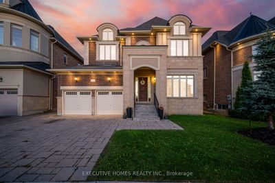 239 Timber Creek Blvd, House other with 4 bedrooms, 4 bathrooms and 5 parking in Kleinburg ON | Image 1