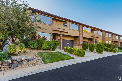 453 Northridge Ave, St. George, UT, 84770-5733 | Card Image