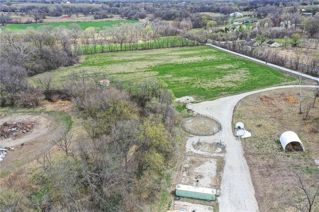 1605 Washington St, House other with 6 bedrooms, 5 bathrooms and null parking in Tonganoxie KS | Image 46