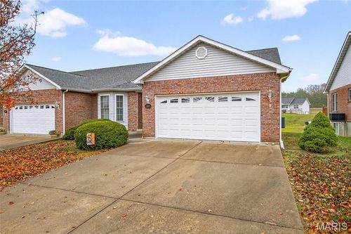 apt-b-103 Black Oak Dr, Park Hills, MO, 63601-9391 | Card Image