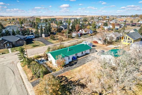 {{alt}} | Card Image