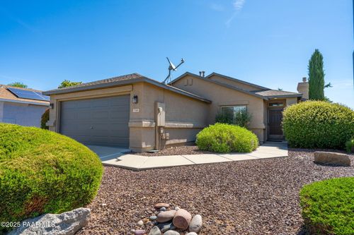 7585 N Knollwood Way, Prescott Valley, AZ, 86315-3046 | Card Image