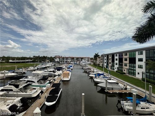 206a-801 River Point Dr, NAPLES, FL, 34102-3409 | Card Image