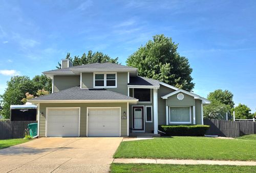3413 Theodore St, Joliet, IL, 60431-2882 | Card Image
