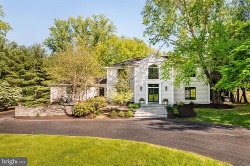 471 Bishop Hollow Rd, NEWTOWN SQUARE, PA, 19073-3135 | Card Image