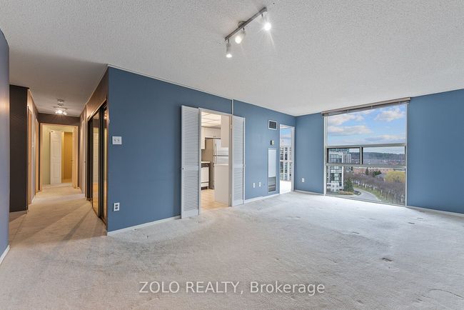 911 - 40 Harding Blvd, Condo with 3 bedrooms, 2 bathrooms and 1 parking in Richmond Hill ON | Image 9