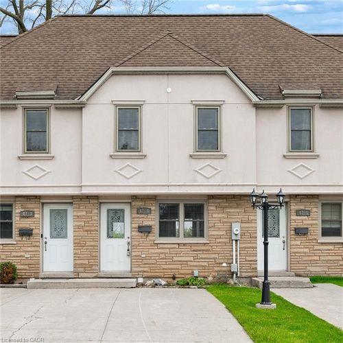 4-47 Blandford St, Woodstock, ON, N4S7H7 | Card Image