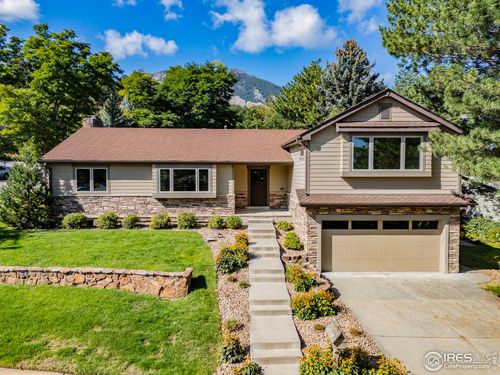 2596 Briarwood Dr, Boulder, CO, 80305-6804 | Card Image