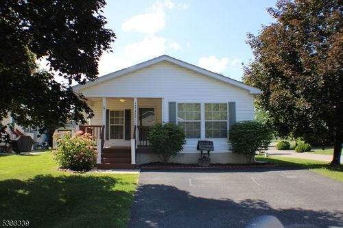 4 Rainbow Ter, Belvidere, NJ, 07823-2846 | Card Image
