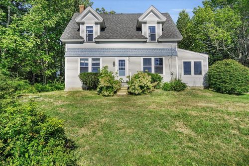 31 Ferry Road, Brooksville, ME, 04617 | Card Image