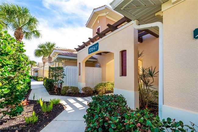 APT-201 - 10641 Pelican Preserve Blvd, Condo with 3 bedrooms, 2 bathrooms and null parking in FORT MYERS FL | Image 5