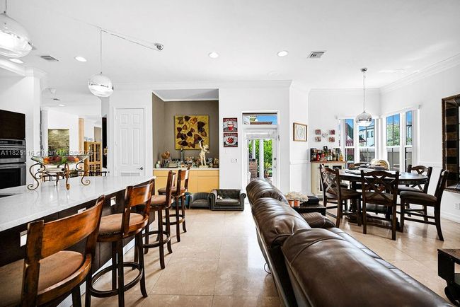 3521 Forest View Cir, House other with 5 bedrooms, 5 bathrooms and null parking in Fort Lauderdale FL | Image 26