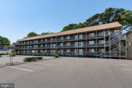 1b-14301 Tunnel Ave, OCEAN CITY, MD, 21842-7049 | Card Image