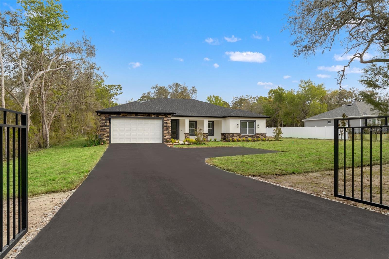 Residential in SPRING HILL 3