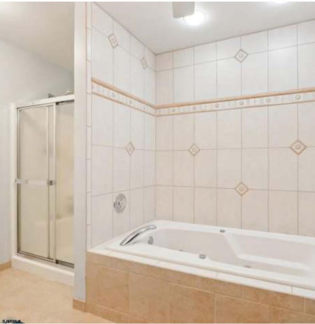 205 4 Th St N, Condo with 3 bedrooms, 3 bathrooms and null parking in BRIGANTINE NJ | Image 10