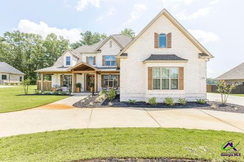 221 Bristleleaf Path, Kathleen, GA, 31047-2986 | Card Image