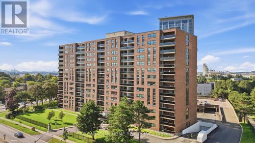 1103-4 Lisa St. Street, Brampton (Queen Street Corridor), ON, L6T4B6 | Card Image