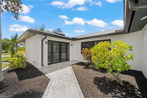 1900 Sw 54th St, Cape Coral, FL, 33914-6887 | Card Image