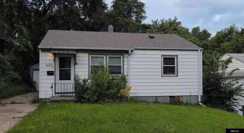 4030 Browne St, Omaha, NE, 68111-1802 | Card Image