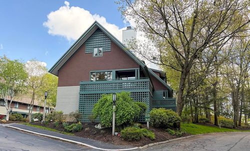 12-1175 Chestnut Street, Newton, MA, 02464 | Card Image