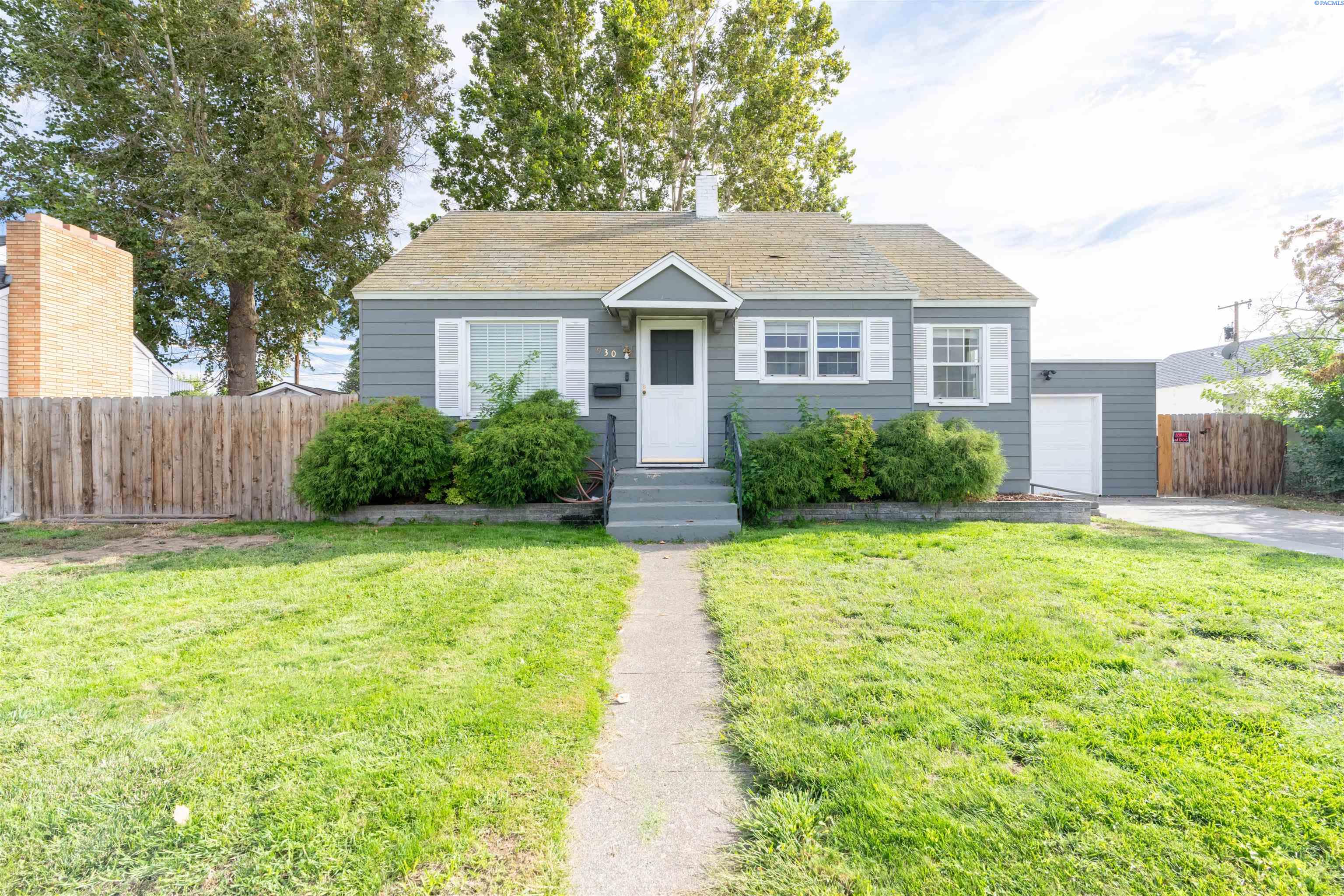 Nixon St, Pasco, WA 99301