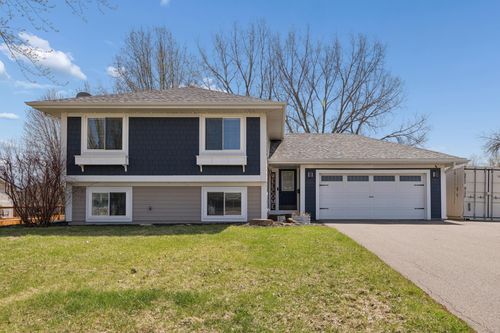 17748 Iceland Trail, Lakeville, MN, 55044 | Card Image