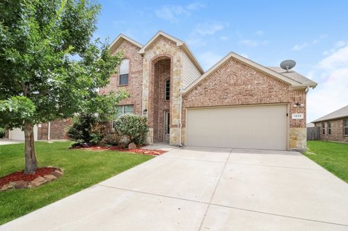 1333 Shelley Dr, Burleson, TX, 76028-9410 | Card Image