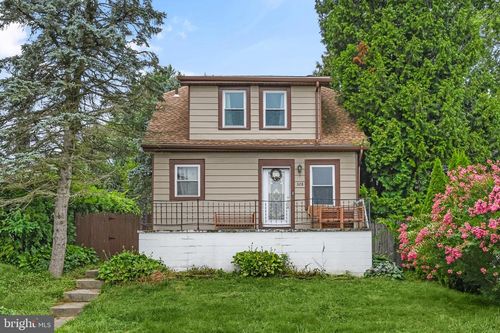 328 Funston Ave, READING, PA, 19607-1435 | Card Image