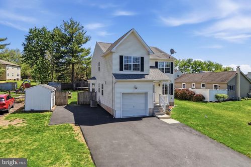 296 Alderfer Rd, HARLEYSVILLE, PA, 19438-1925 | Card Image