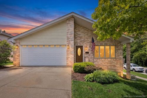 702 Hickory St, Lemont, IL, 60439-4205 | Card Image