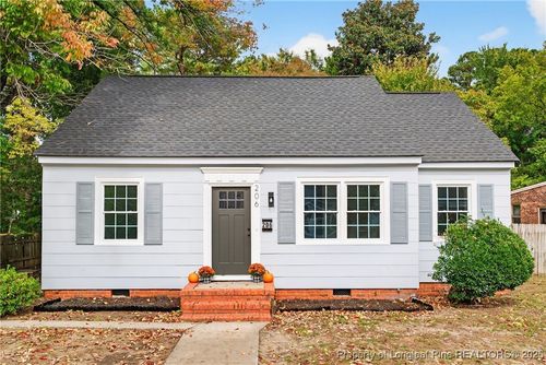 206 Oakland Dr, Fayetteville, NC, 28301-4346 | Card Image